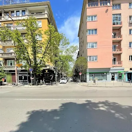 Apartment In The Center Next To Ndk Sofia