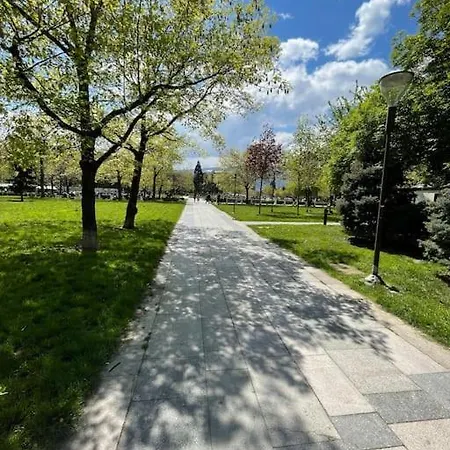 아파트 In The Center Next To Ndk 소피아