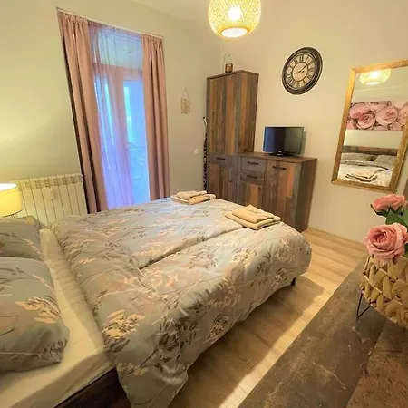 In The Center Next To Ndk Lejlighed